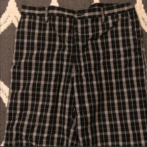 Dickie black plaid shorts